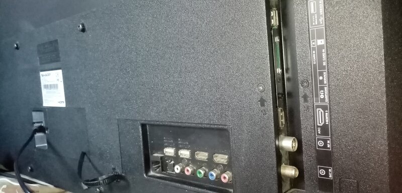 Android Smart TV LED 4K (ecran spart) Sharp Aquos + telecom